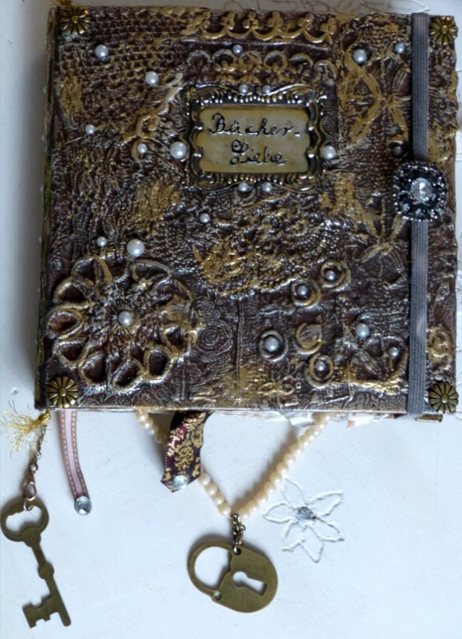 Projekt: Ein Buch über Bücher – A Project: The Book About&nbsp;Books