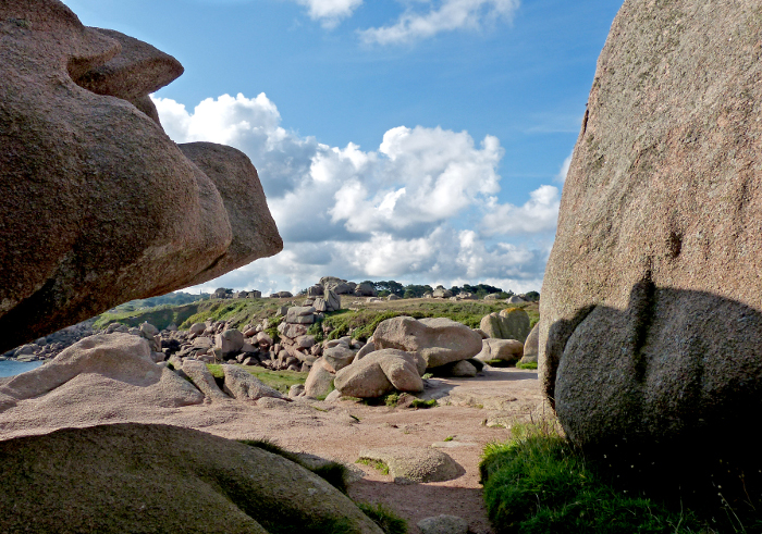 Die Rosa Granitküste bei Ploumanac’h – The Pink Granite Coast at Ploumanac’h