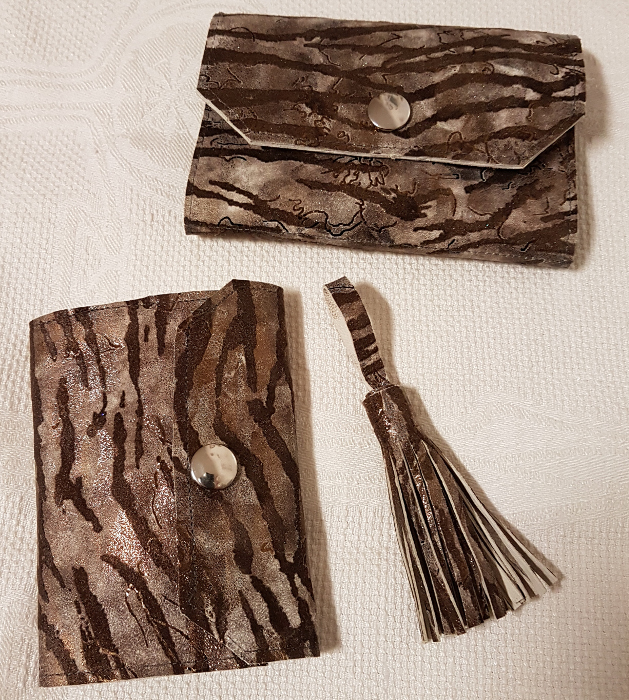 Elegantes Lederset für die Handtasche – Elegant Leather Ensemble For the&nbsp;Handbag