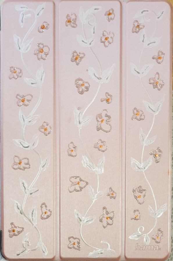 Verzierte Tablet-Hülle – Embellished Tablet&nbsp;Cover